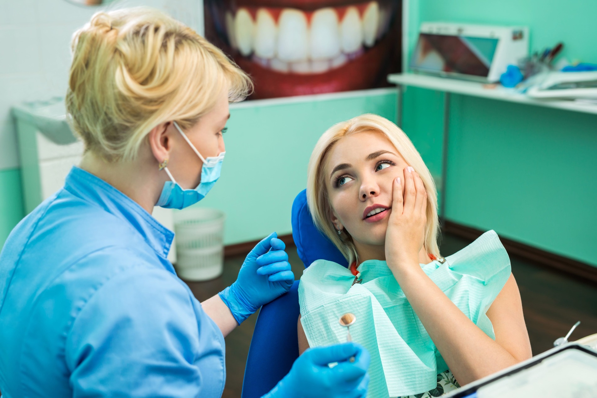 Woman at Timber Ridge dental center for emergency dental care